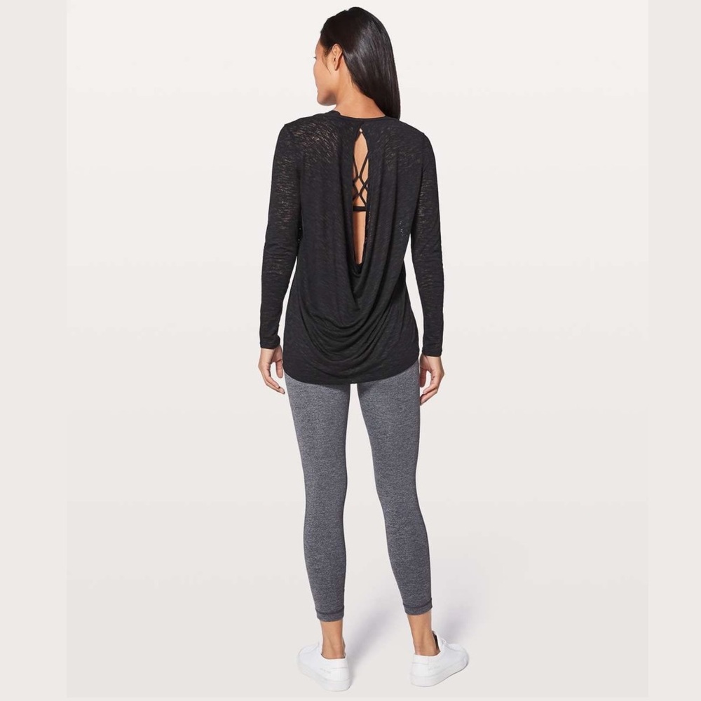 EUC Lululemon Low Key Long Sleeve sz 4